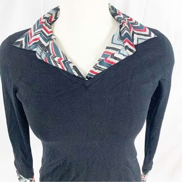 Zacks Black Knit V-Neck Sweater with Chevron Print Collar & Cuffs (S) - Picture 7 of 10